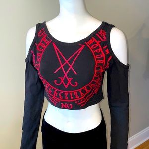 Heartless Cold Shoulder Mystical Ouija Board Crop Top - EUC